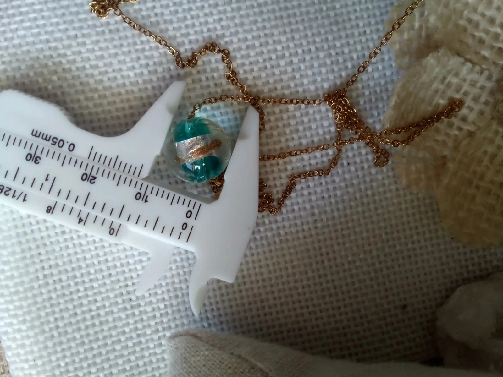 Collier lumière perle en verre – photo 2